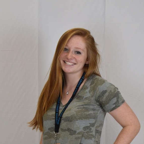 Meet your Posher, Eileen - Picture 1 of 1